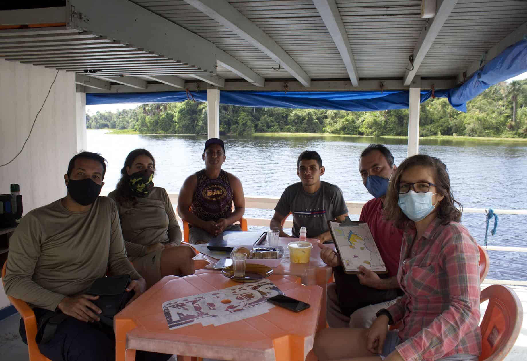 Equipe do Cliente com Bruno em Combate ao Desmatamento na Amazônia